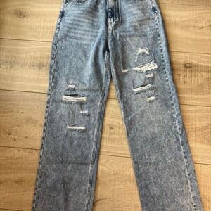 Distressed Straight Leg Jeans‎ – Size 9/29